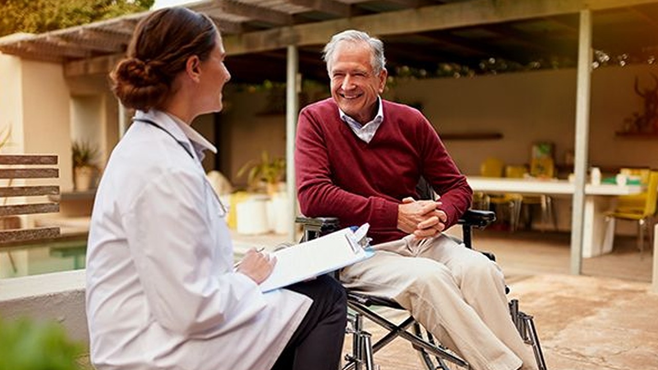 Geriatrician