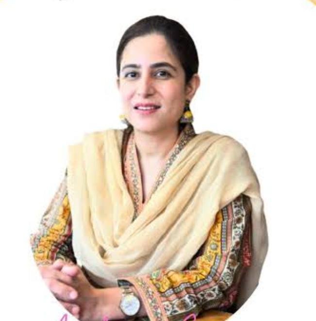 Dr Ambar Naseer