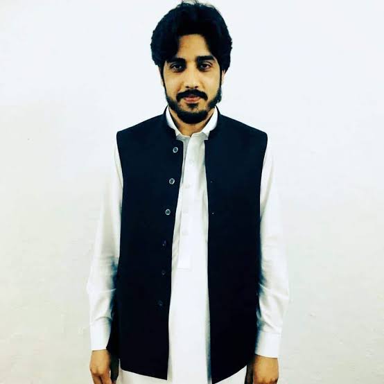 Dr Hazrat Akbar